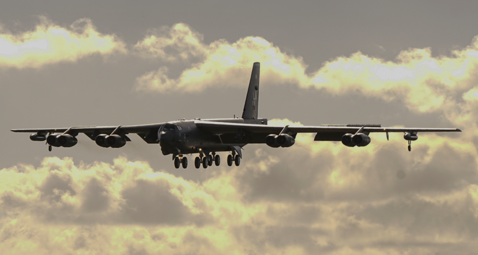 US sends B-52 bombers, F-22 fighters for war games with South Korea