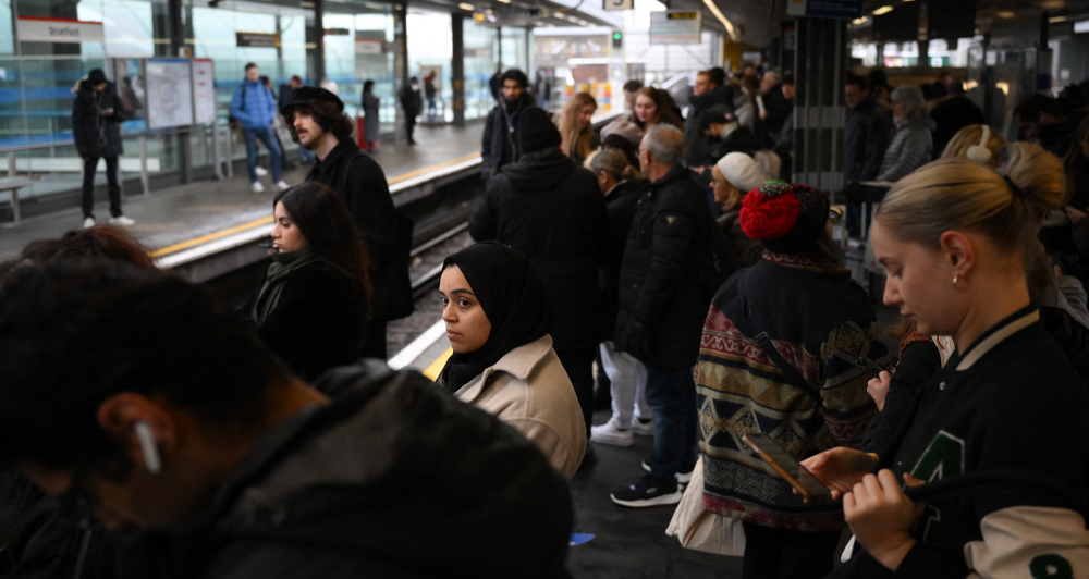 Another rail strike due in UK over pay