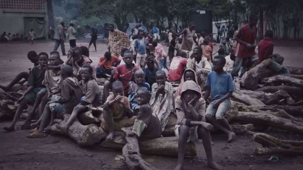 UK to push ahead with controversial Rwanda immigration plan 