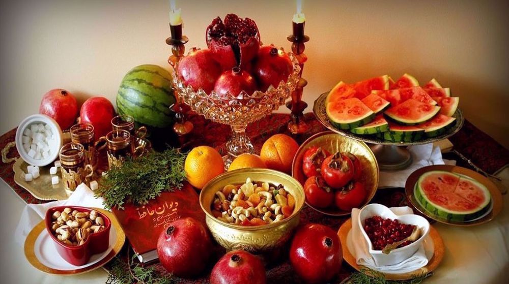 Les Iraniens célèbrent la nuit de Yalda