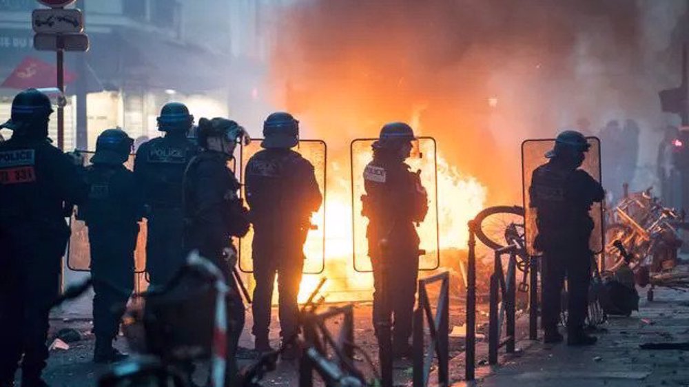 Paris brûle…