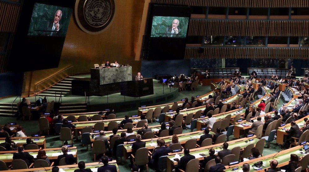 Palestinians celebrate 'victory’ after UN vote on Israeli occupation