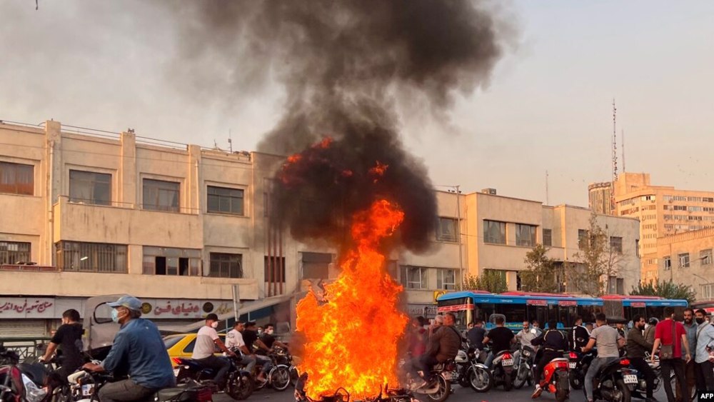 IRGC: No mercy will be shown to rioters, thugs, terrorists 