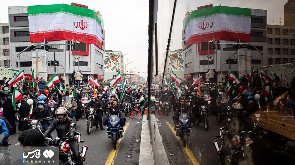 ‘Islamic Revolution excellent model for bringing religion back to social core’
