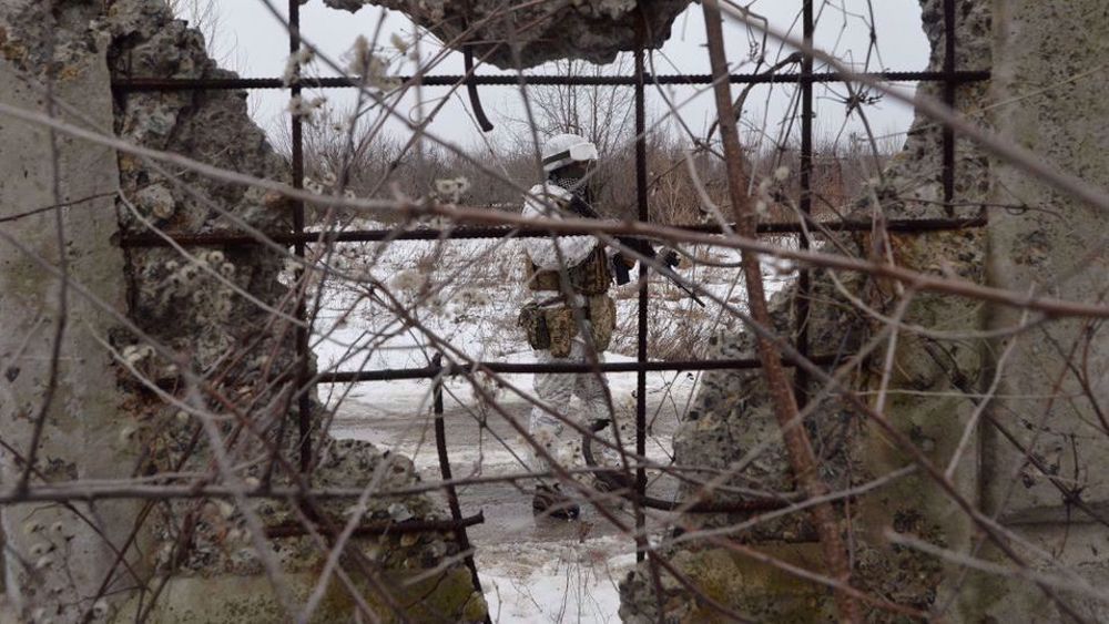 US, allies urge citizens to leave Ukraine even as Kyiv calls for calm  