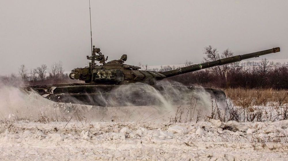 Back to barracks: Russian troops withdraw from border as drills end