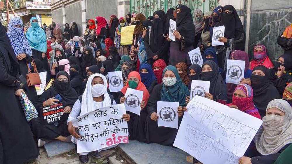 Senior schools reopen in India’s Karnataka amid hijab row