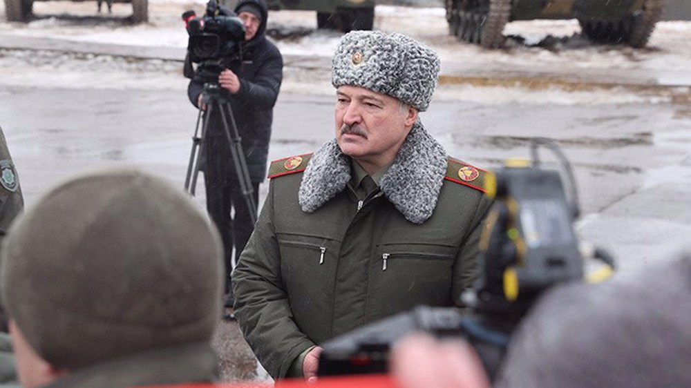 Pres. Lukashenko: Belarus may purchase Russian S-400 missile systems 