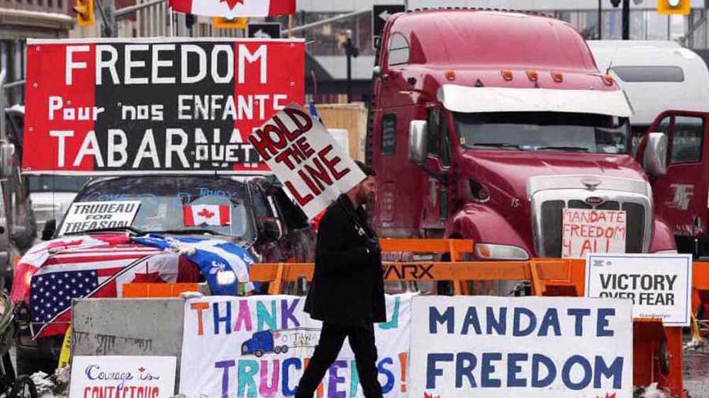 Canada police make arrests ahead of crackdown on protests