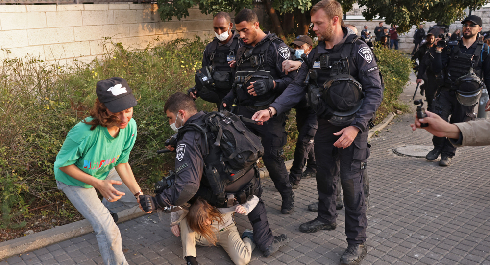 Iran condemns Israeli violence in Sheikh Jarrah, slams Tel Aviv’s apartheid