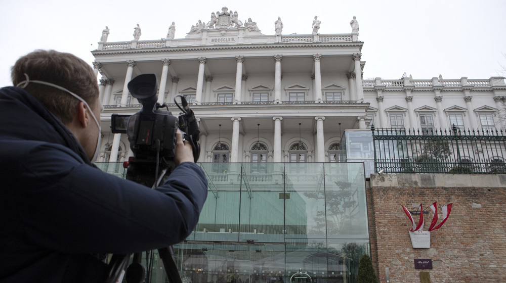 Iran FM says he hopes Vienna talks will lead to 'good' agreement in 'near future'