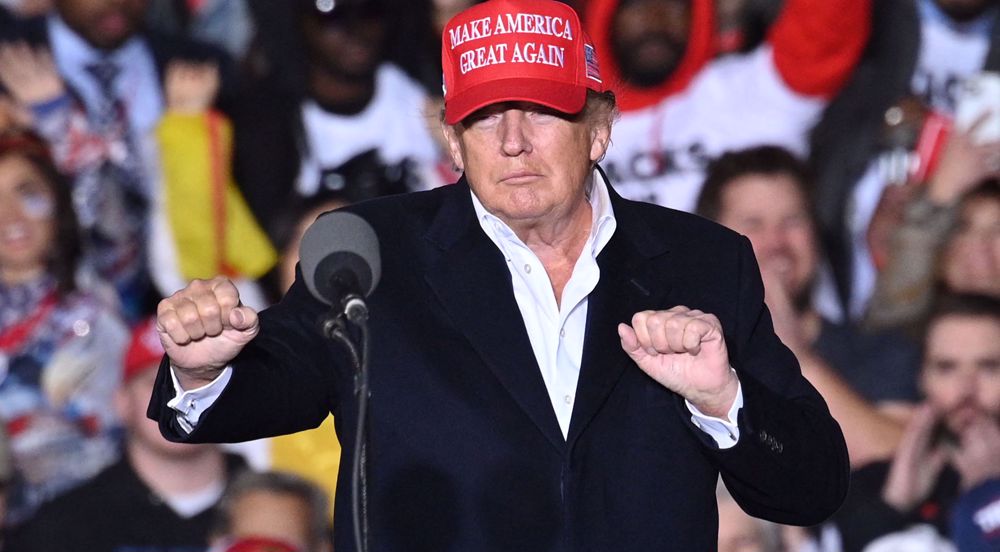 Trump took classified material from White House to Florida: National Archives 