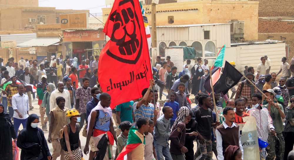 Sudanese anti-coup protesters brave tear gas in central Khartoum