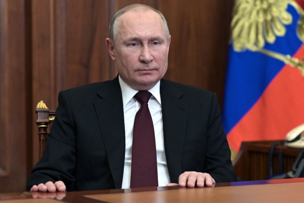 US, EU announce sanctions on Putin, Lavrov