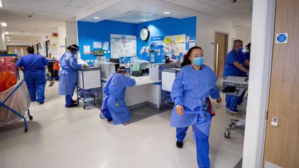 NHS healthcare staff in UK quit at record 400 a week