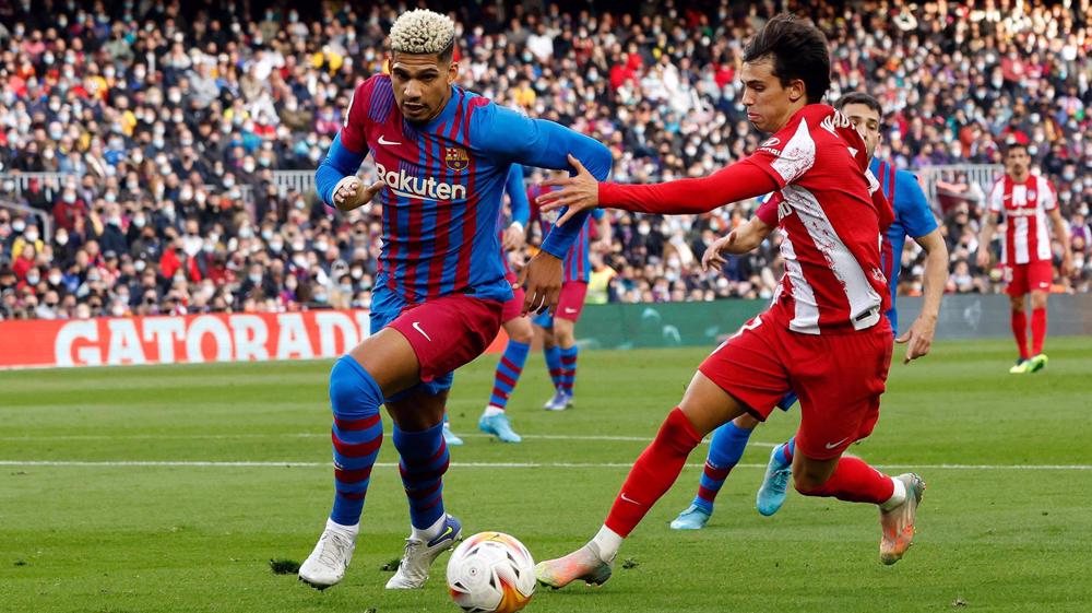 Barcelona roll back the years in thrilling win over Atletico Madrid