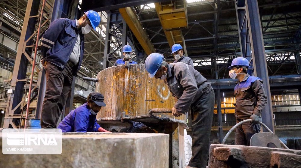 Iran raises minimum wage for workers by nearly 60%