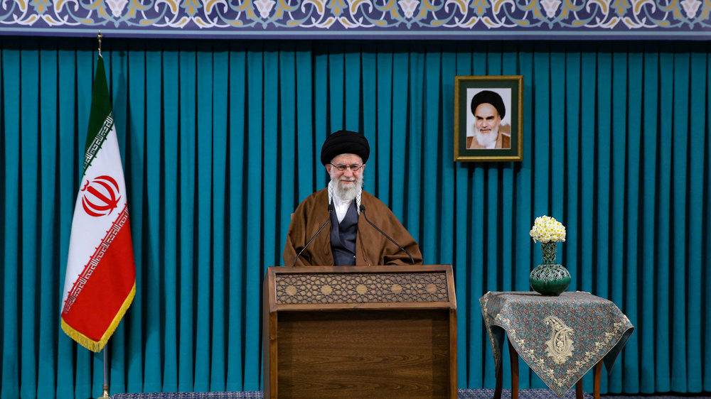 Leader addresses nation, reemphasizes importance of boosting production, creating jobs