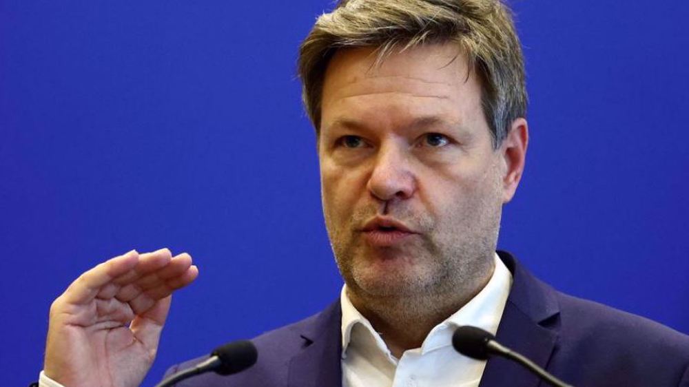 Germany activates phase 1 of emergency gas plan