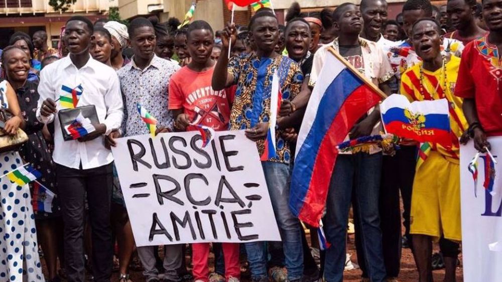 RCA: Manifs pro Russie ...
