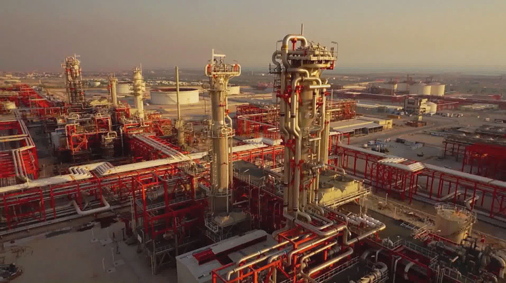 Iran launches futures contracts at Energy Exchange