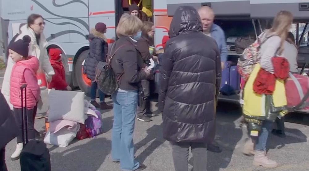 Italy, other EU states exclude non-Ukrainian refugees from temporary protection