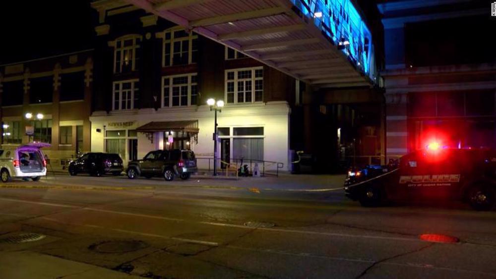 Iowa shooting leaves two dead, 10 others injured 