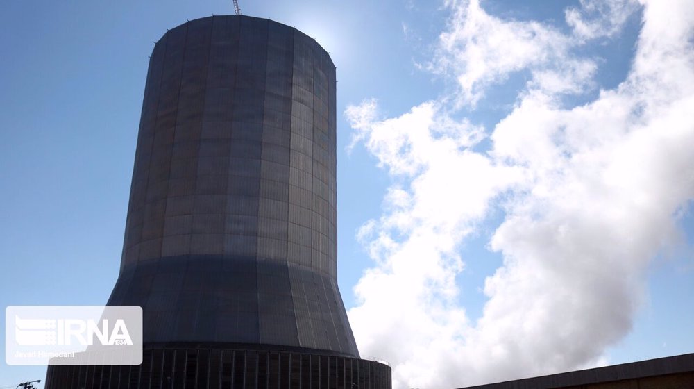 Iran plans new power plants to catch up with demand
