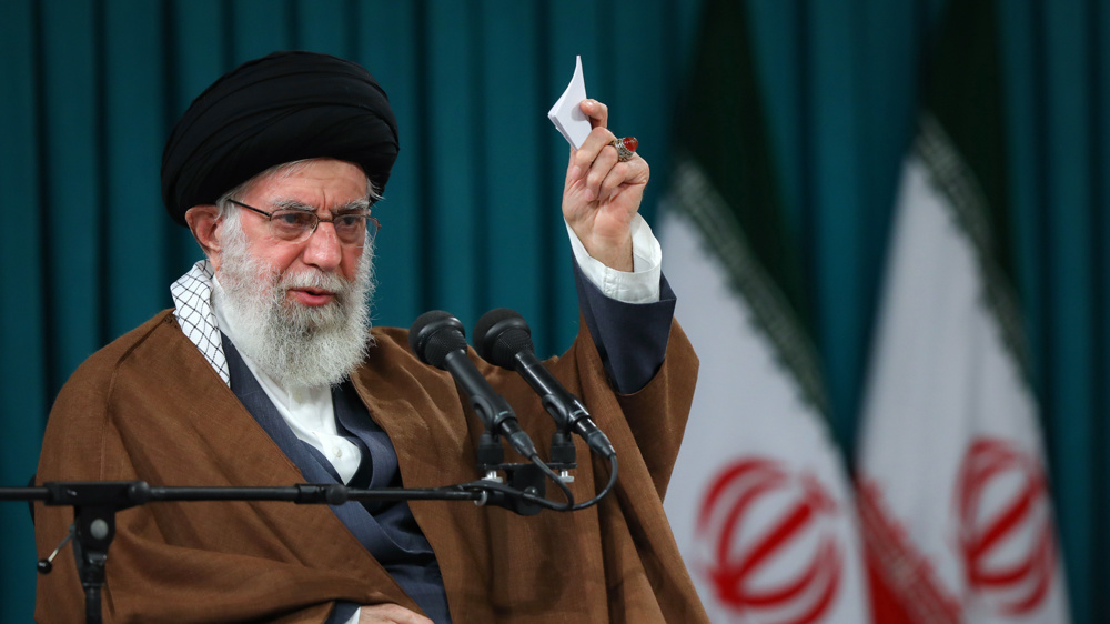 Leader: Iran’s future should not be tied to Vienna talks’ outcome