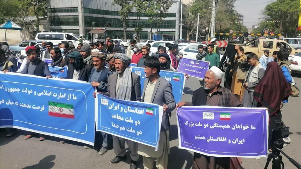 Afghans gathered in front of the Iranian embassy 