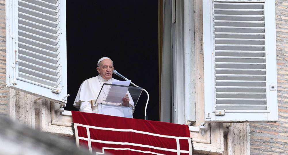 Pope apologizes for ‘deplorable’ crimes against Canada's natives