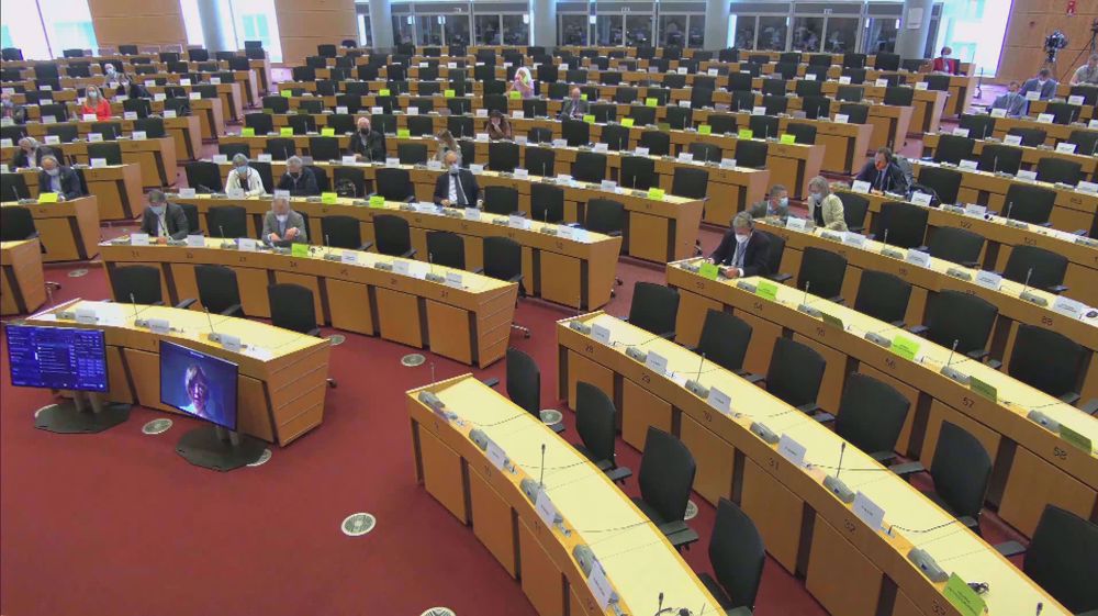 EU lawmakers say sanctions against Russia not working