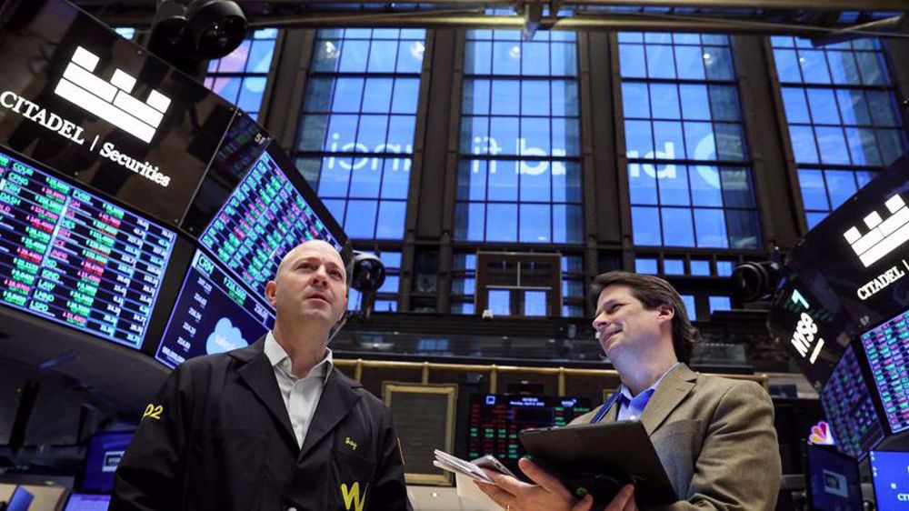 Amazon’s biggest drop since 2006 caps dismal month for tech