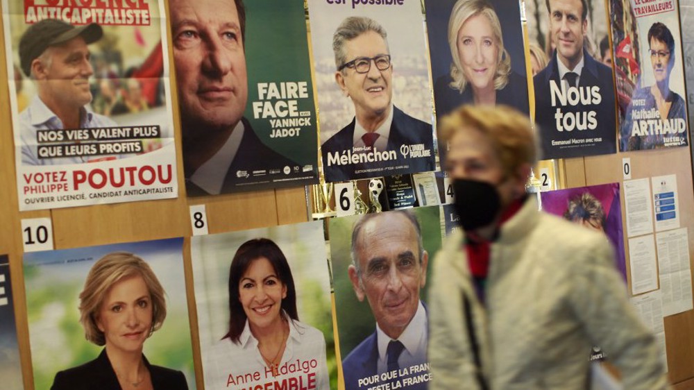 French vote in cliffhanger presidential election amid apathy 