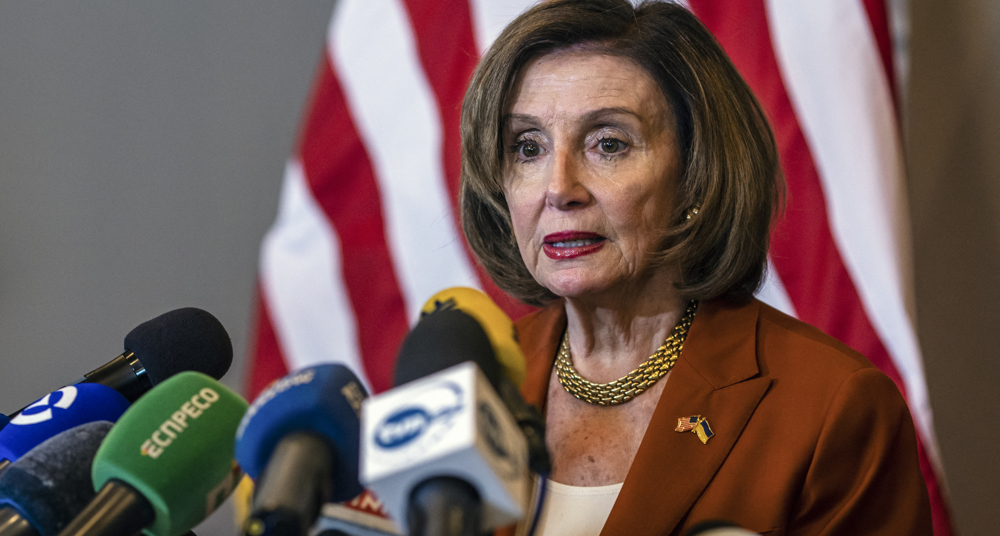 Pelosi accuses Russia of bullying US over Ukraine aid