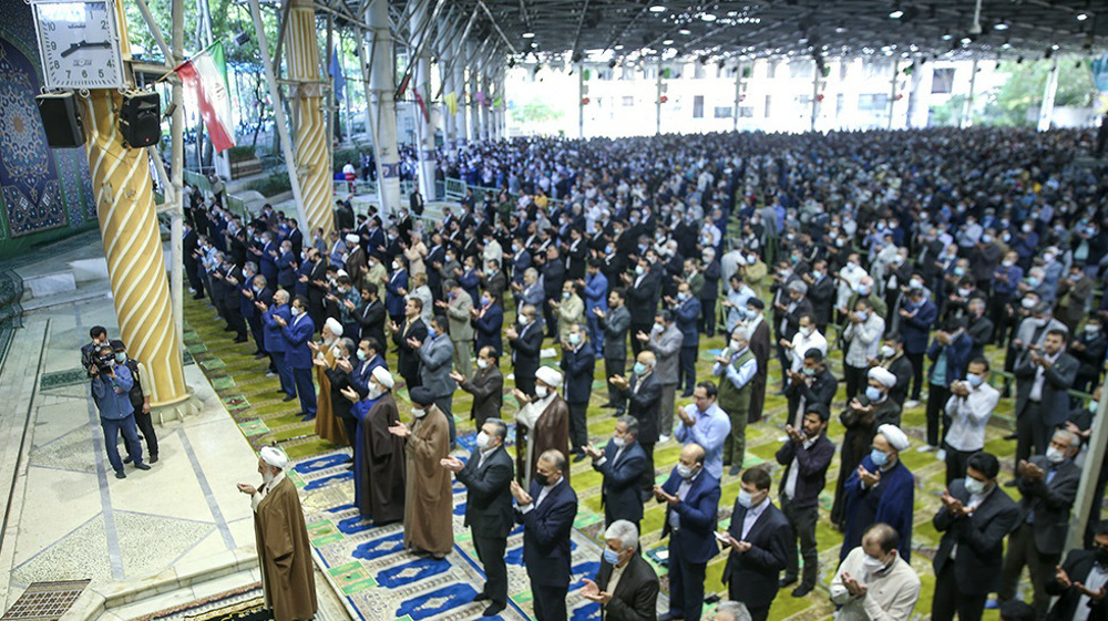 Muslims in Iran, other countries celebrate Eid al-Fitr