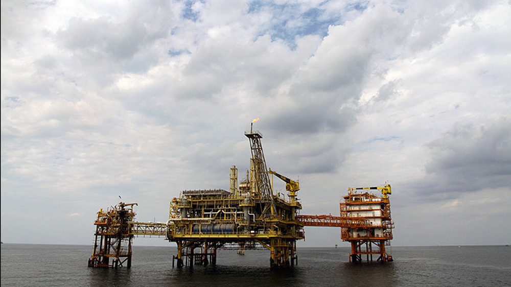 Minister: Iran agrees to jointly develop Hengam oilfield with Oman