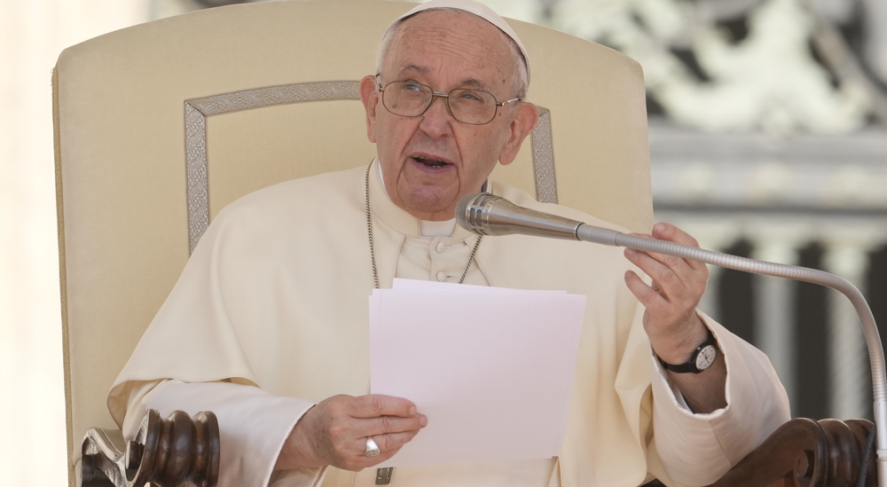 Pope calls on US to prevent spread of guns after Texas school massacre