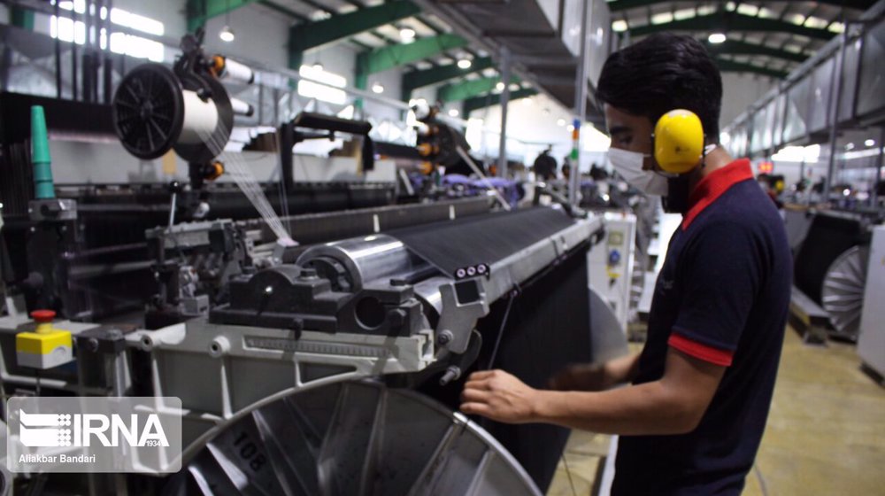 Iran jobless rate down slightly to 9.2% in year to March: SCI