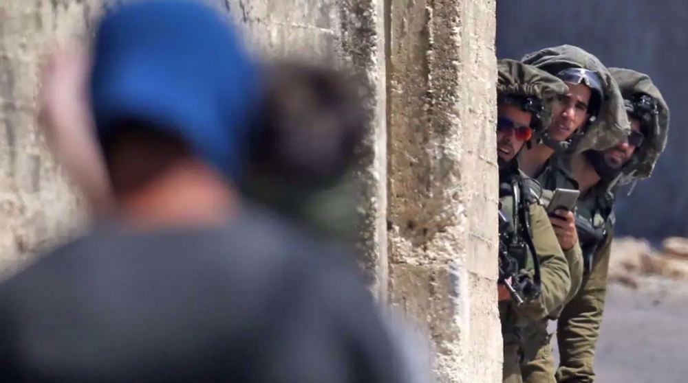 Israël survit de facto 