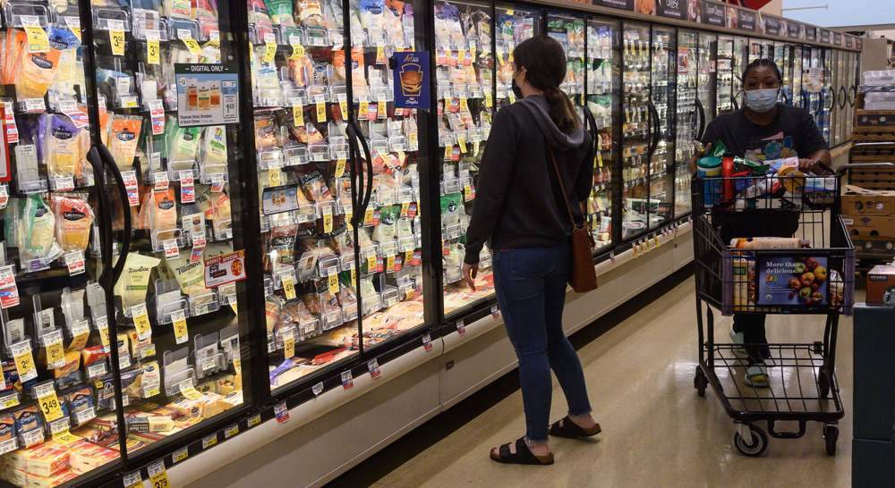 Americans’ economic confidence drops lower: Gallup
