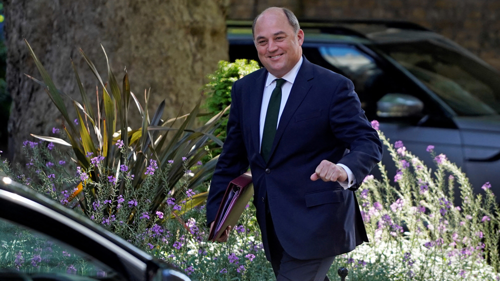 UK defense minister reassures Ukraine of ‘lethal’ arms aid 
