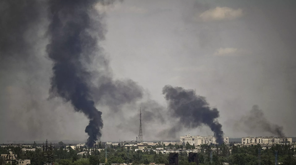 Battle for Severodonetsk rages as Ukraine seeks more Western weapons