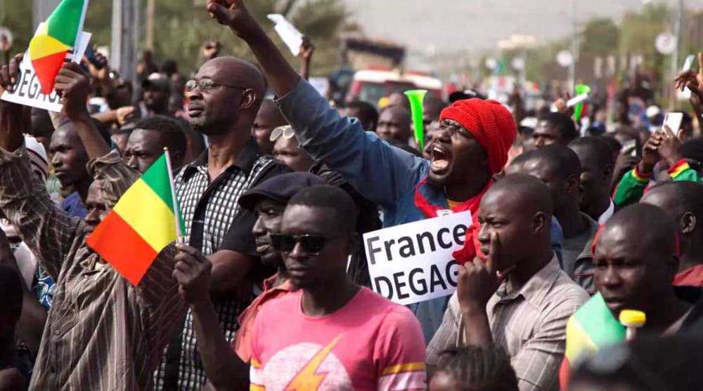 Mali: Barkhane bombardée! 