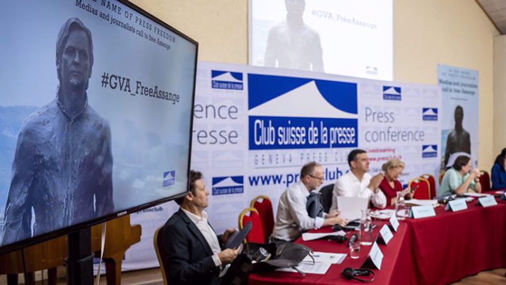 Journalists from around the world demand Julian Assange's immediate release