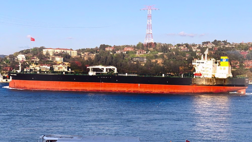 Iran's EB foundation calls for expropriation of US oil in favor of patients