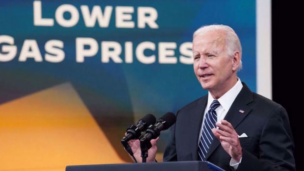 Biden approval rating plummets to 36%: Poll