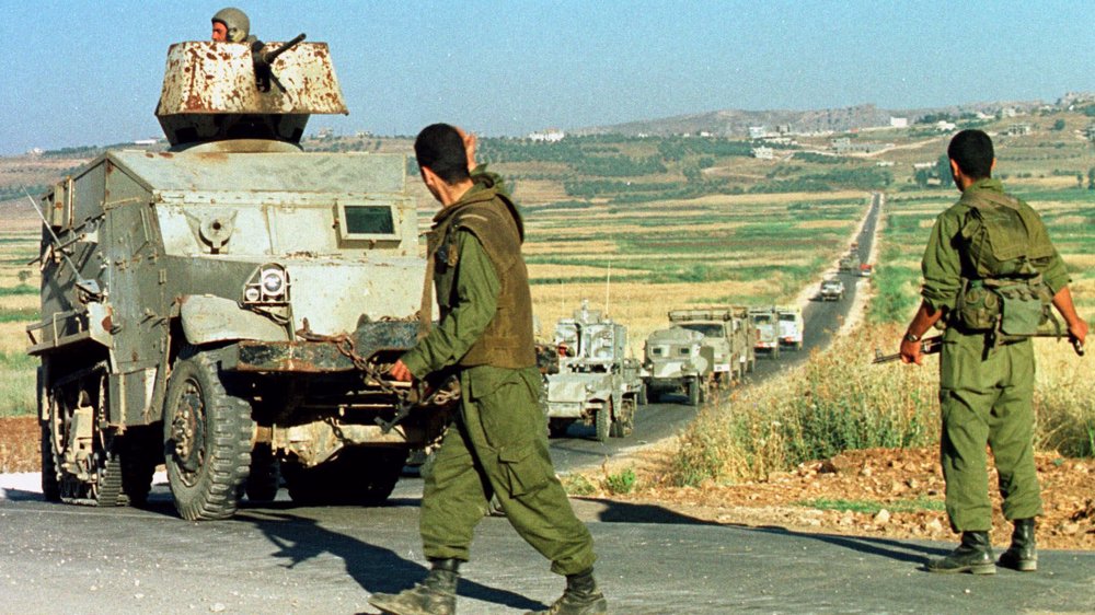 Israel approves allowances for former South Lebanon Army militiamen