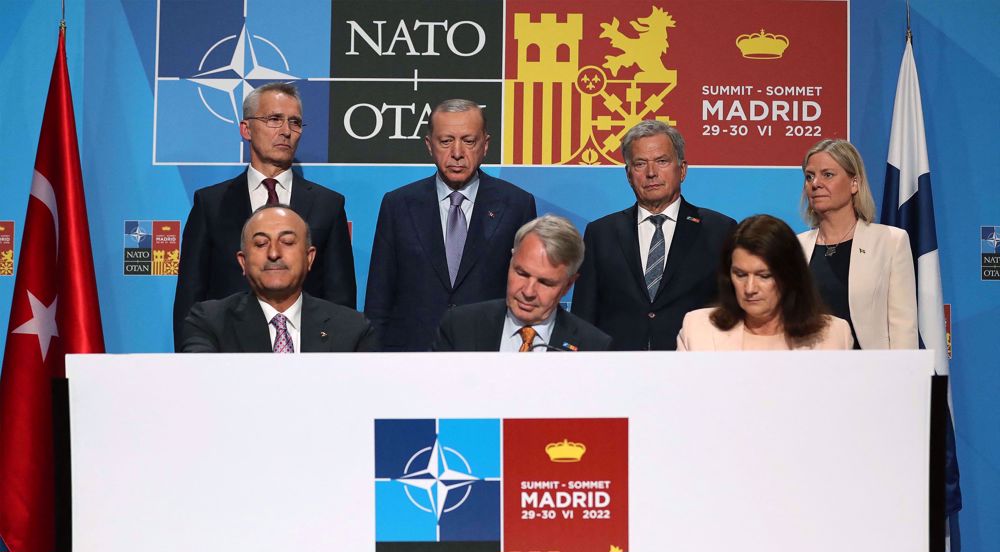 Turkey lifts veto over Finland and Sweden's bid to join NATO