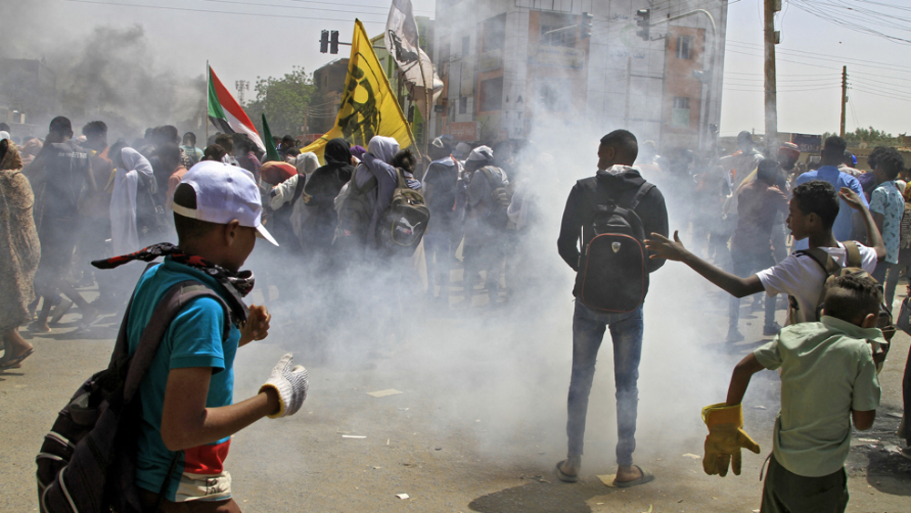 Despite killings, Sudan security forces keep tear gas canisters flying
